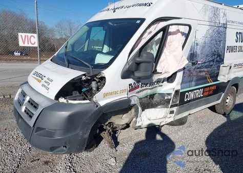 2014 Ram Promaster 1500 z USA, uszkodzony, nr VIN 3C6TRVBG7EE129059